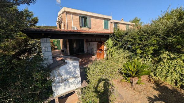 casa indipendente in vendita a Stintino