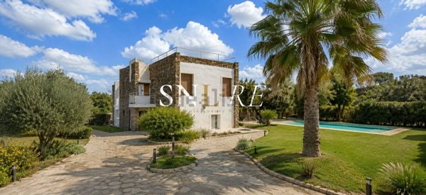 casa indipendente in vendita a Stintino