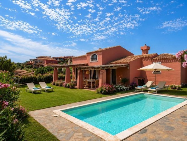 casa indipendente in vendita a Stintino