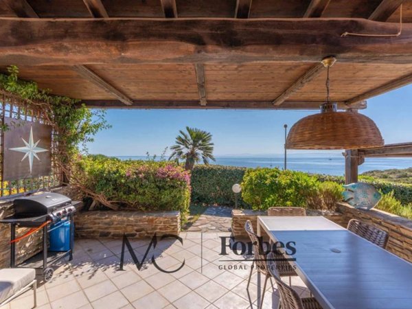 casa indipendente in vendita a Stintino in zona Le Vele