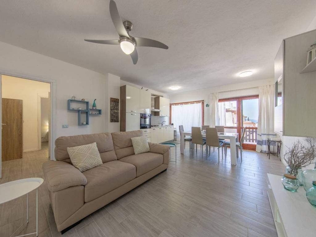 casa indipendente in vendita a Stintino