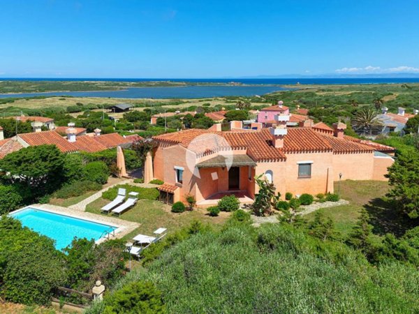 casa indipendente in vendita a Stintino