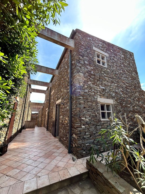 casa indipendente in vendita a Stintino in zona Le Vele