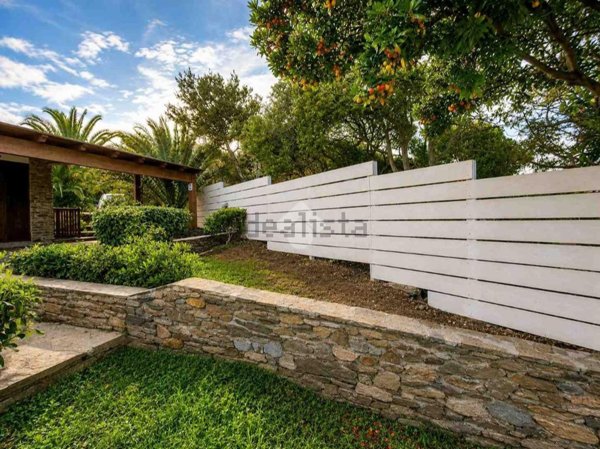 casa indipendente in vendita a Stintino