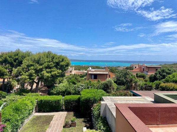 casa indipendente in vendita a Stintino in zona Rocca Ruja