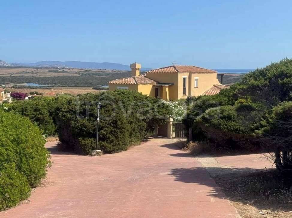 casa indipendente in vendita a Stintino