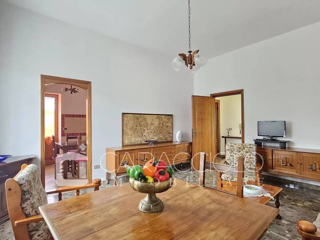 appartamento in vendita a Padru