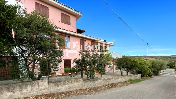 appartamento in vendita a Budoni in zona Limpiddu