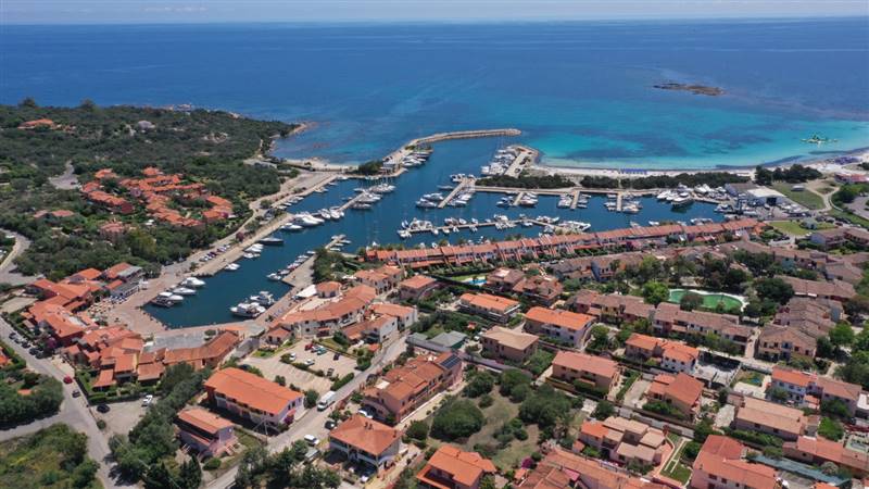 appartamento in vendita a Budoni in zona Ottiolu