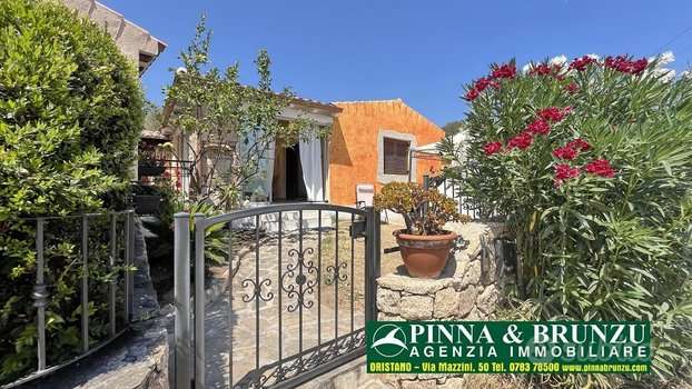 casa indipendente in vendita a Budoni in zona Maiorca / Li Troni