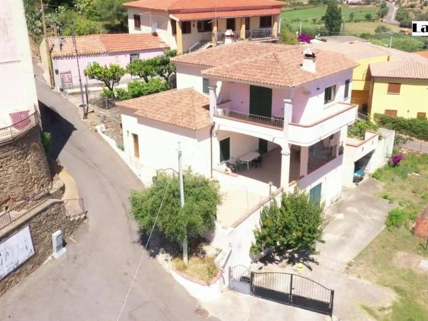 casa indipendente in vendita a Budoni in zona Solità