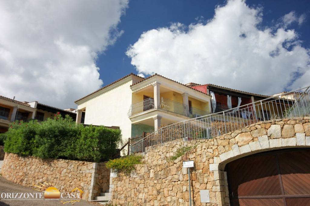 appartamento in vendita a Budoni in zona Maiorca / Li Troni