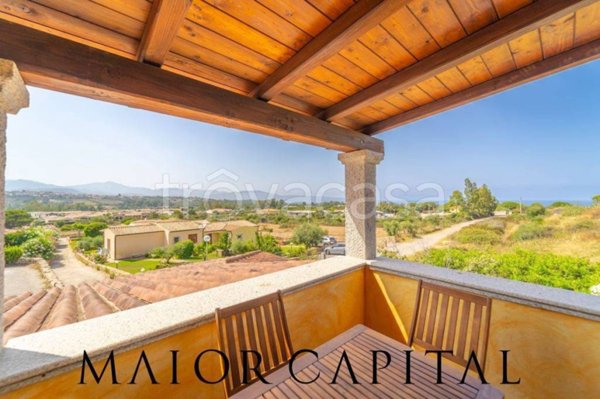 appartamento in vendita a Budoni in zona Baia Sant 'Anna