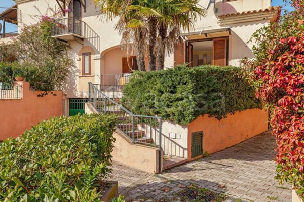 casa indipendente in vendita a Budoni in zona Ottiolu