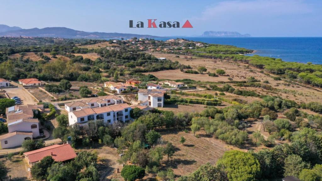appartamento in vendita a Budoni in zona Tanaunella