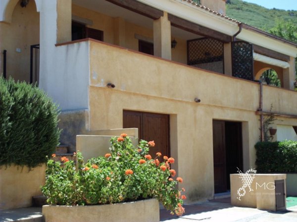 appartamento in vendita a Budoni in zona Limpiddu