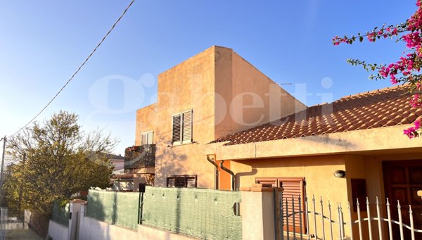casa indipendente in vendita a Budoni in zona Tanaunella