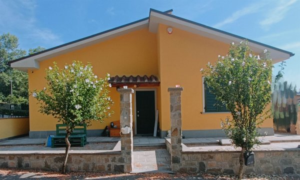 casa indipendente in vendita a Budoni in zona San Lorenzo