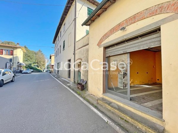 negozio in vendita a Budoni in zona San Lorenzo