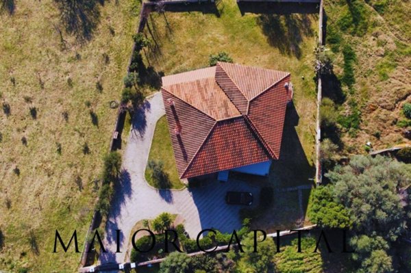 casa indipendente in vendita a Budoni in zona Malamorì