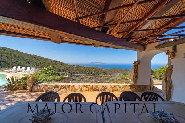 casa indipendente in vendita a Budoni in zona Luddui