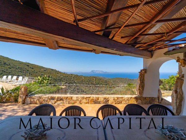 casa indipendente in vendita a Budoni in zona Luddui