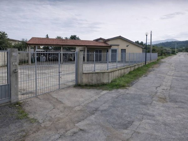 appartamento in vendita a Budoni in zona Budoni centro