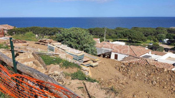 appartamento in vendita a Budoni in zona Baia Sant 'Anna