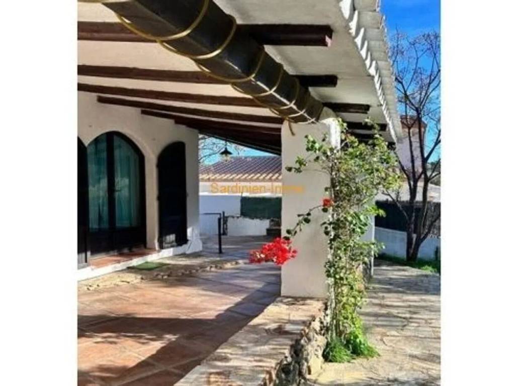 casa indipendente in vendita a Budoni