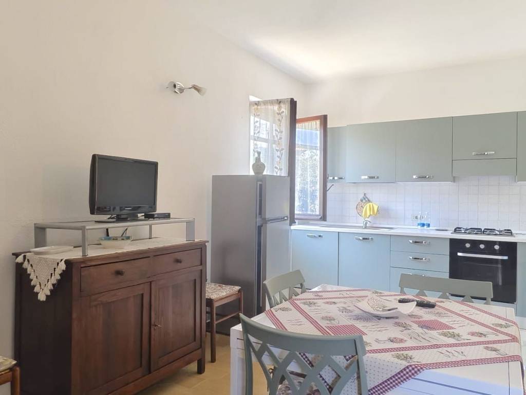 appartamento in vendita a Budoni in zona Limpiddu