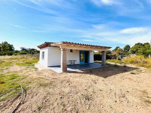 casa indipendente in vendita a Budoni