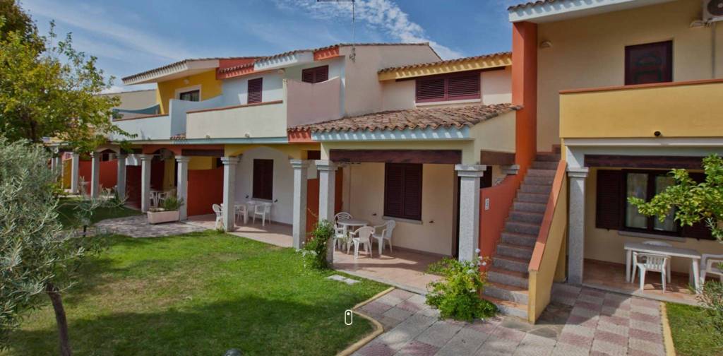 appartamento in vendita a Budoni in zona Ottiolu