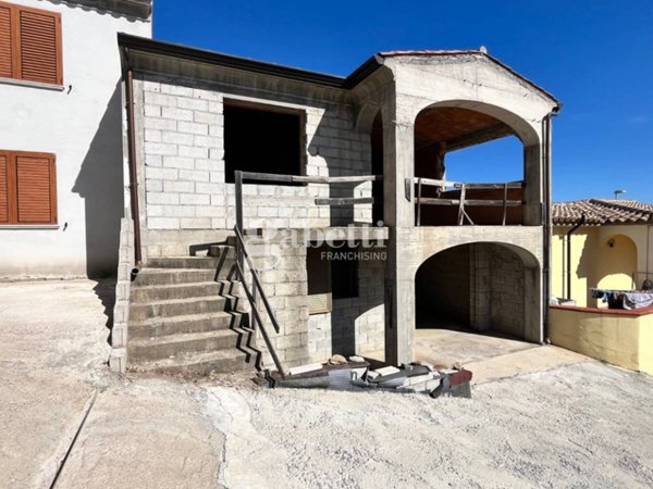 appartamento in vendita a Budoni in zona San Lorenzo
