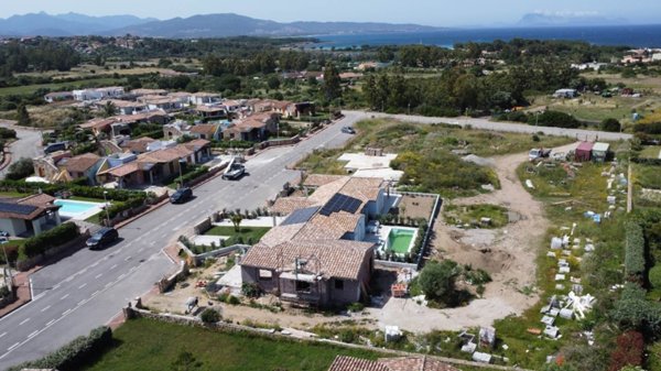 casa indipendente in vendita a Budoni in zona Baia Sant 'Anna