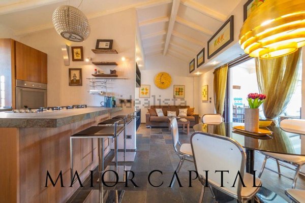 casa indipendente in vendita a Budoni in zona Baia Sant 'Anna