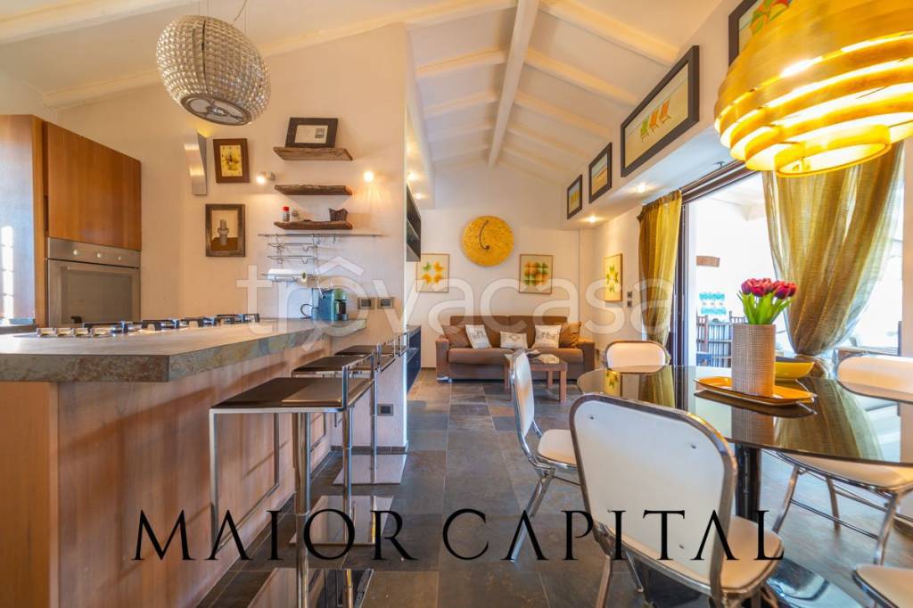 casa indipendente in vendita a Budoni in zona Baia Sant 'Anna