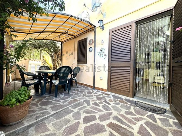 appartamento in vendita a Budoni in zona Baia Sant 'Anna