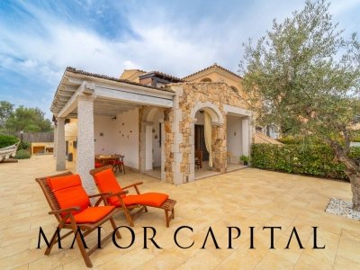 casa indipendente in vendita a Budoni in zona Ottiolu