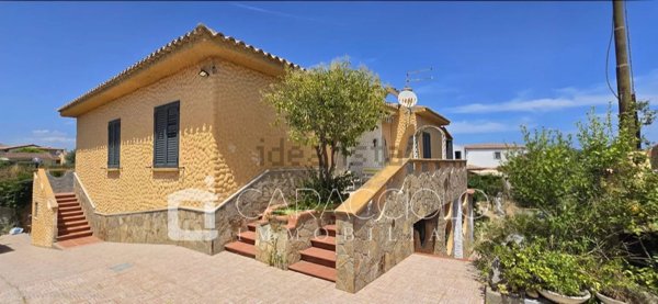 casa indipendente in vendita a Budoni