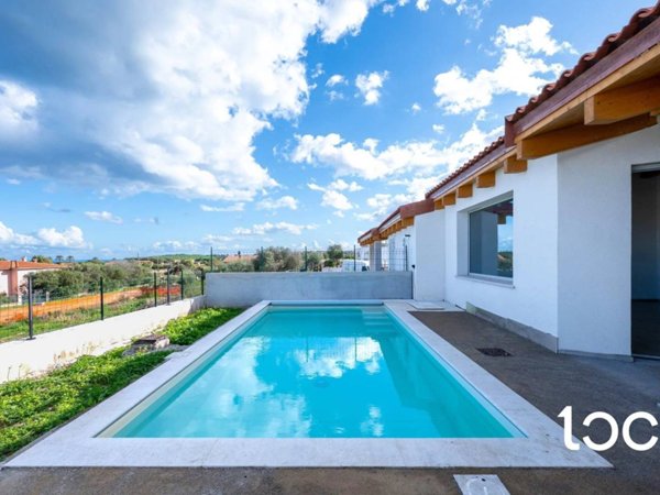 appartamento in vendita a Budoni in zona Budoni centro