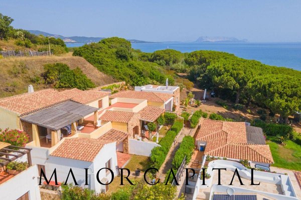casa indipendente in vendita a Budoni in zona Baia Sant 'Anna