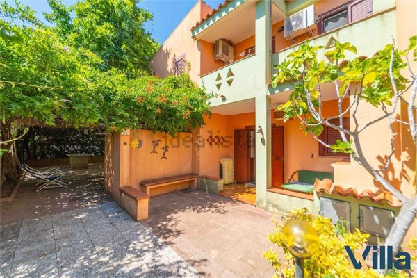 casa indipendente in vendita a Budoni in zona Ottiolu