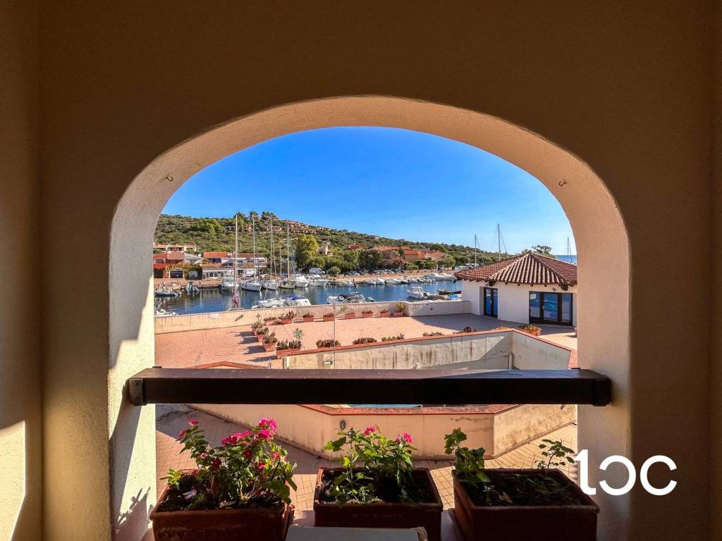 appartamento in vendita a Budoni in zona Ottiolu