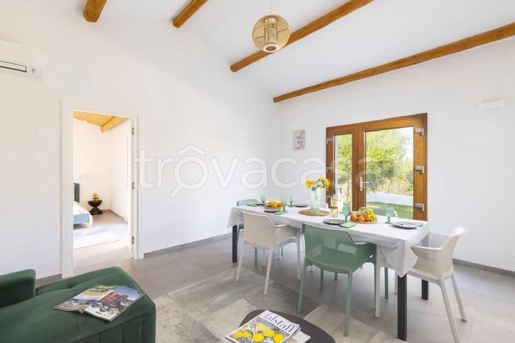 casa indipendente in vendita a Budoni in zona Budoni centro