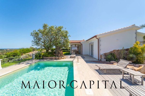 casa indipendente in vendita a Budoni in zona Budoni centro