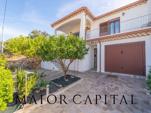 casa indipendente in vendita a Budoni