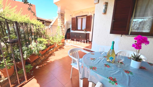 appartamento in vendita a Budoni in zona Malamorì