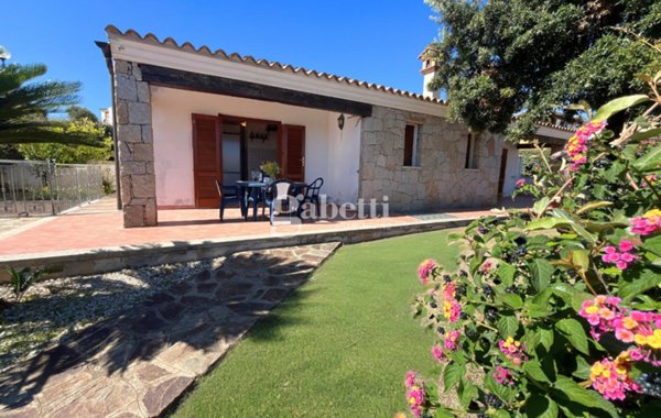 casa indipendente in vendita a Budoni in zona Tanaunella