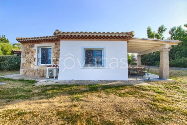 casa indipendente in vendita a Budoni in zona Agrustos