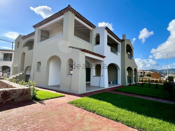 appartamento in vendita a Budoni